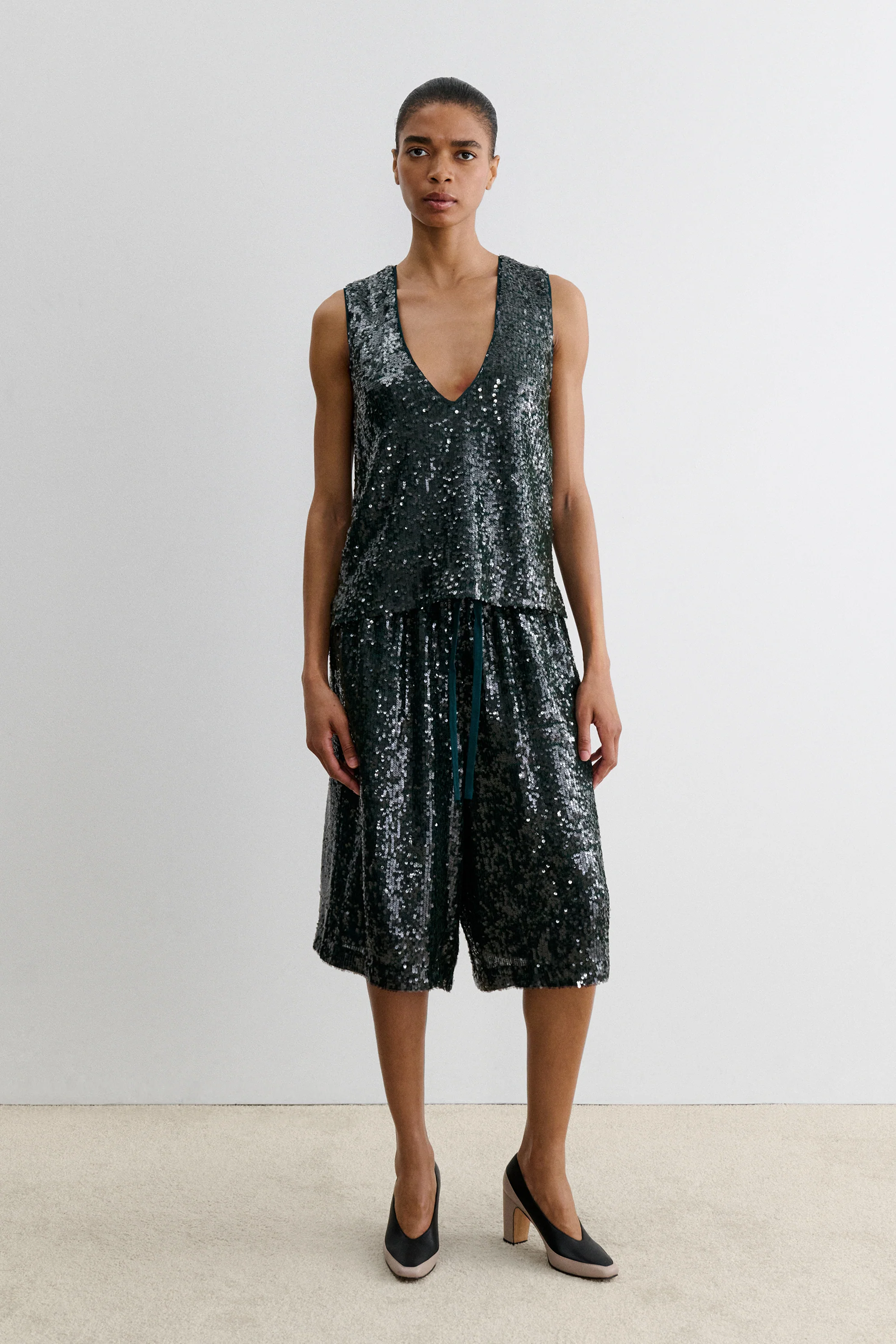 Chloris Modern Pump - Image 8