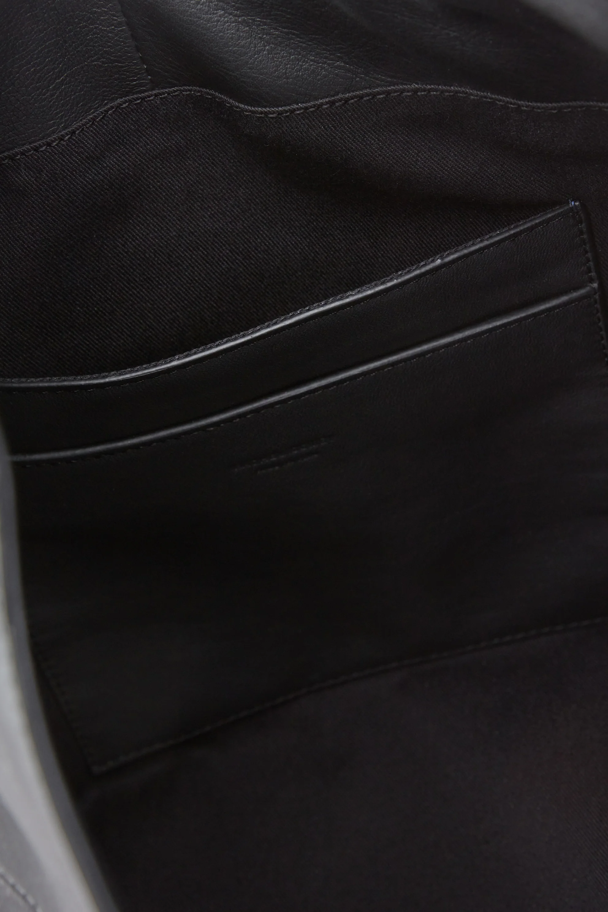 Harley Shoulder Bag - Image 4