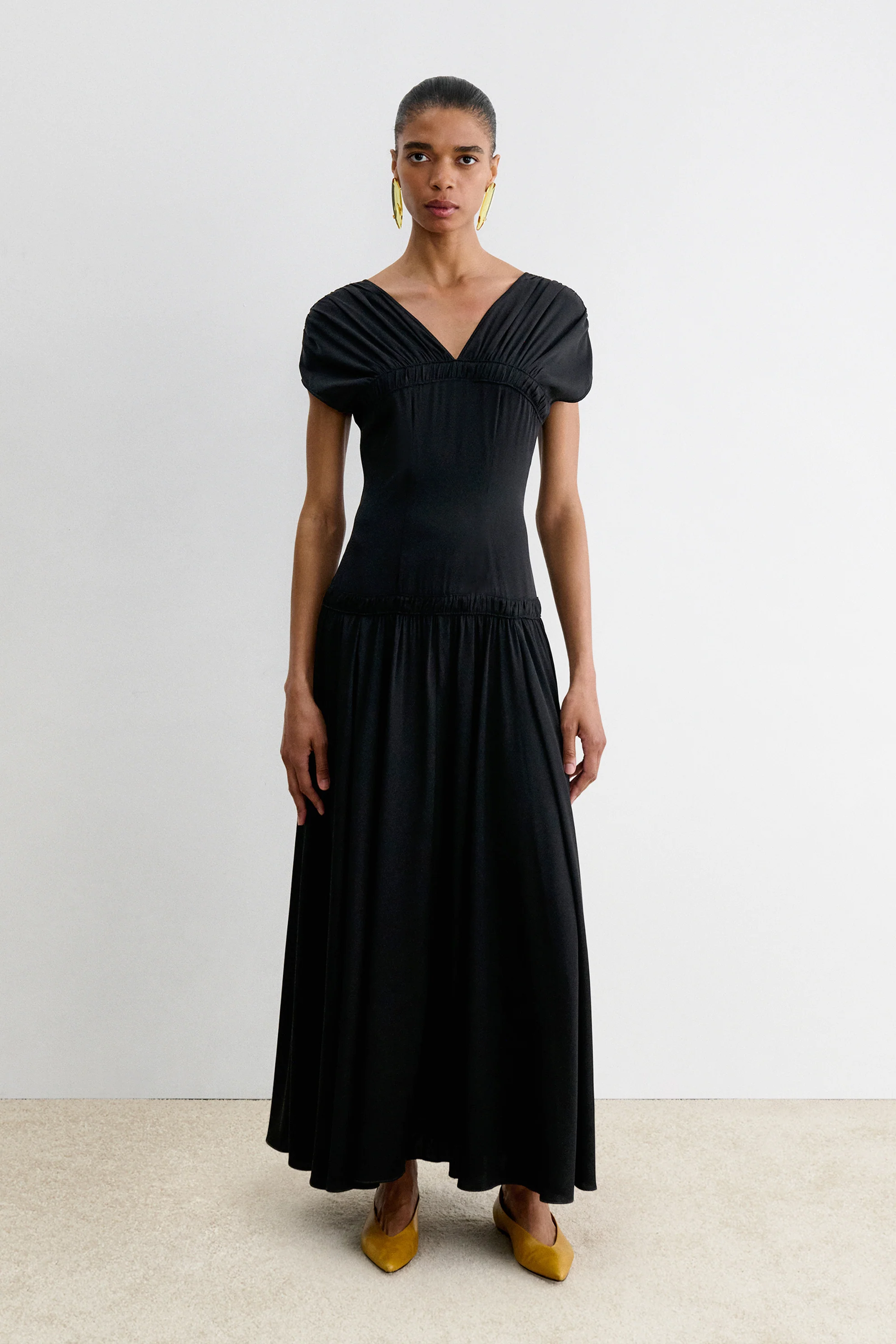 Ilman Dress - Image 6