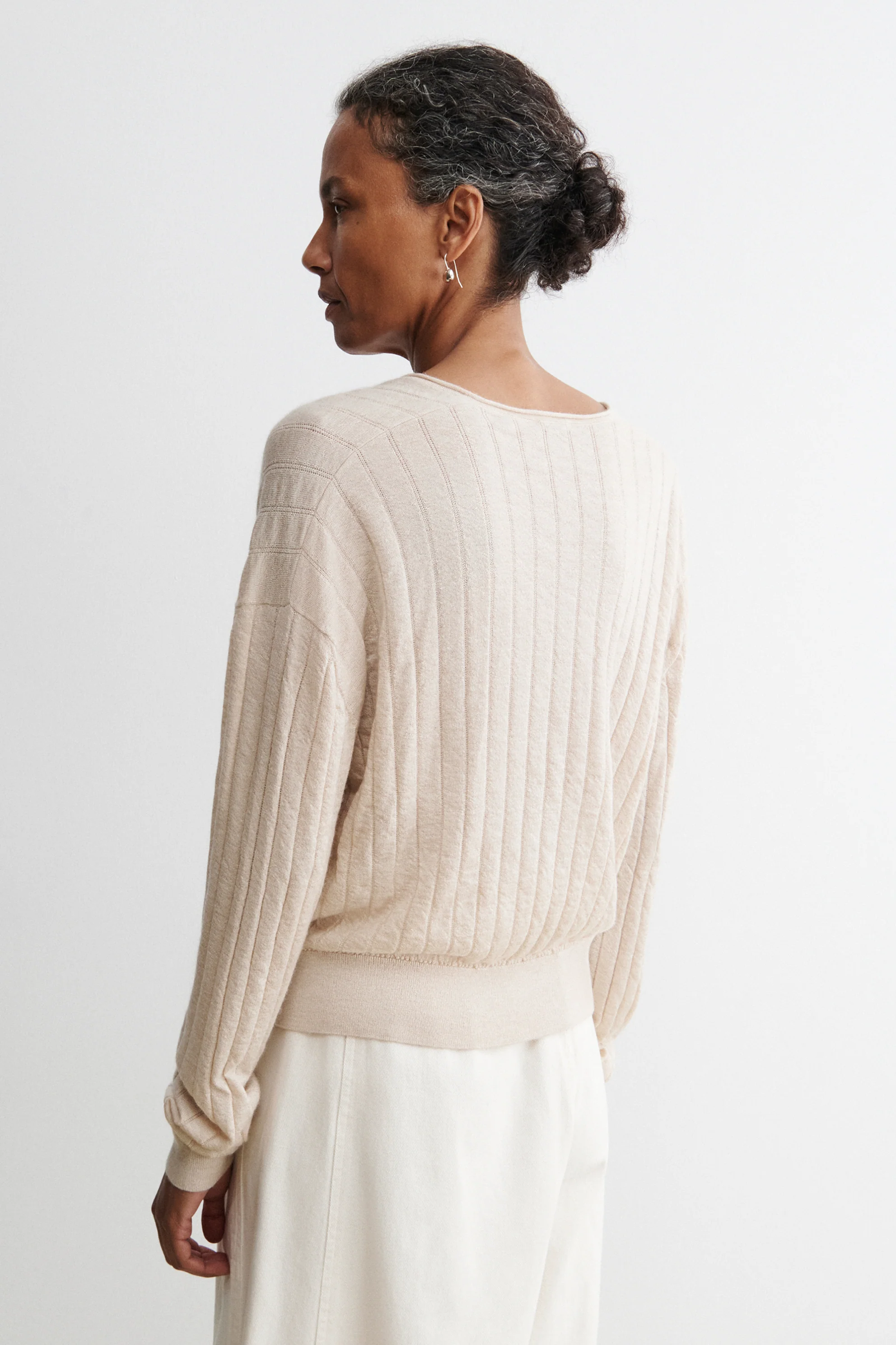Marion V-Neck - Image 21