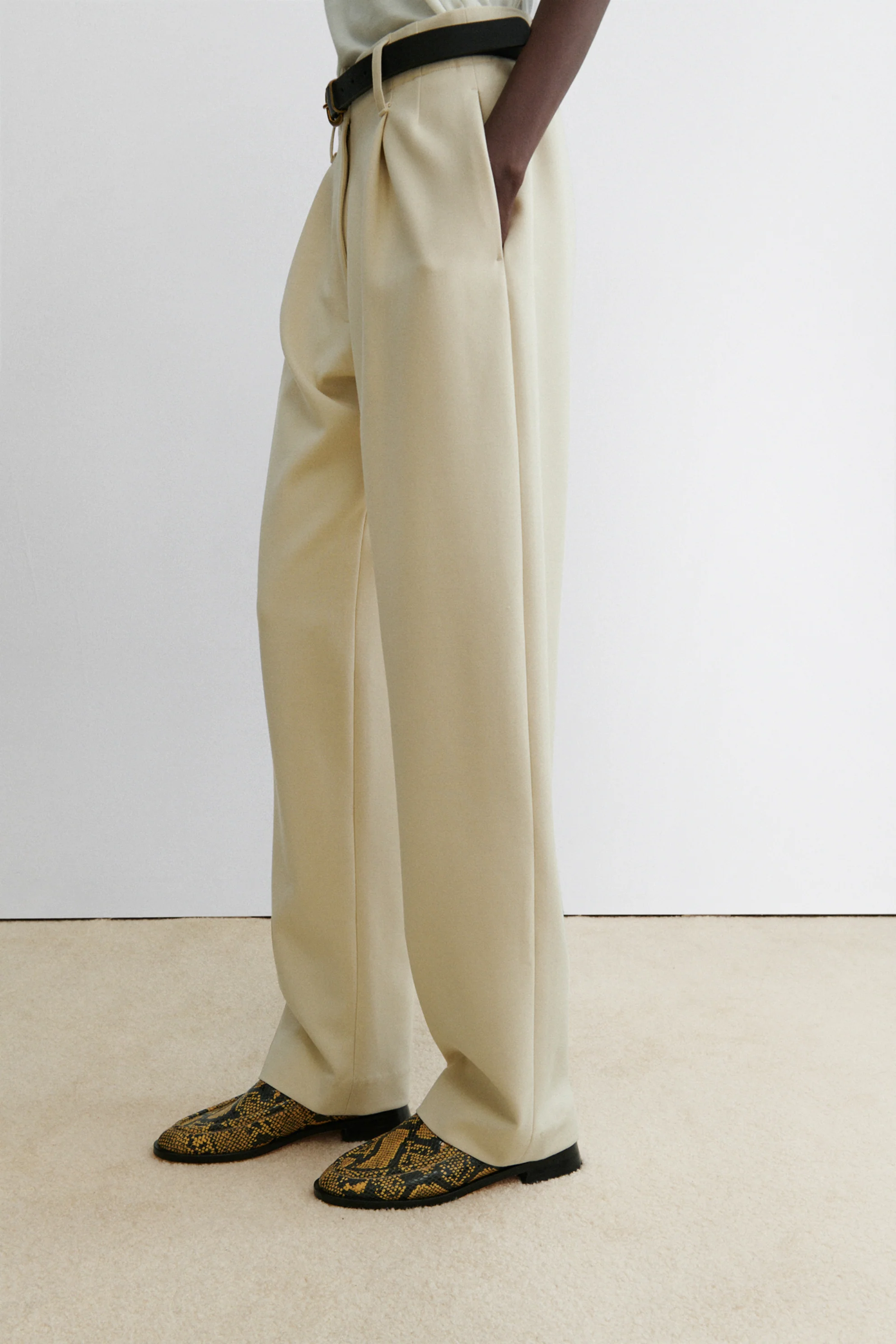 Merriden Loafer - Image 4