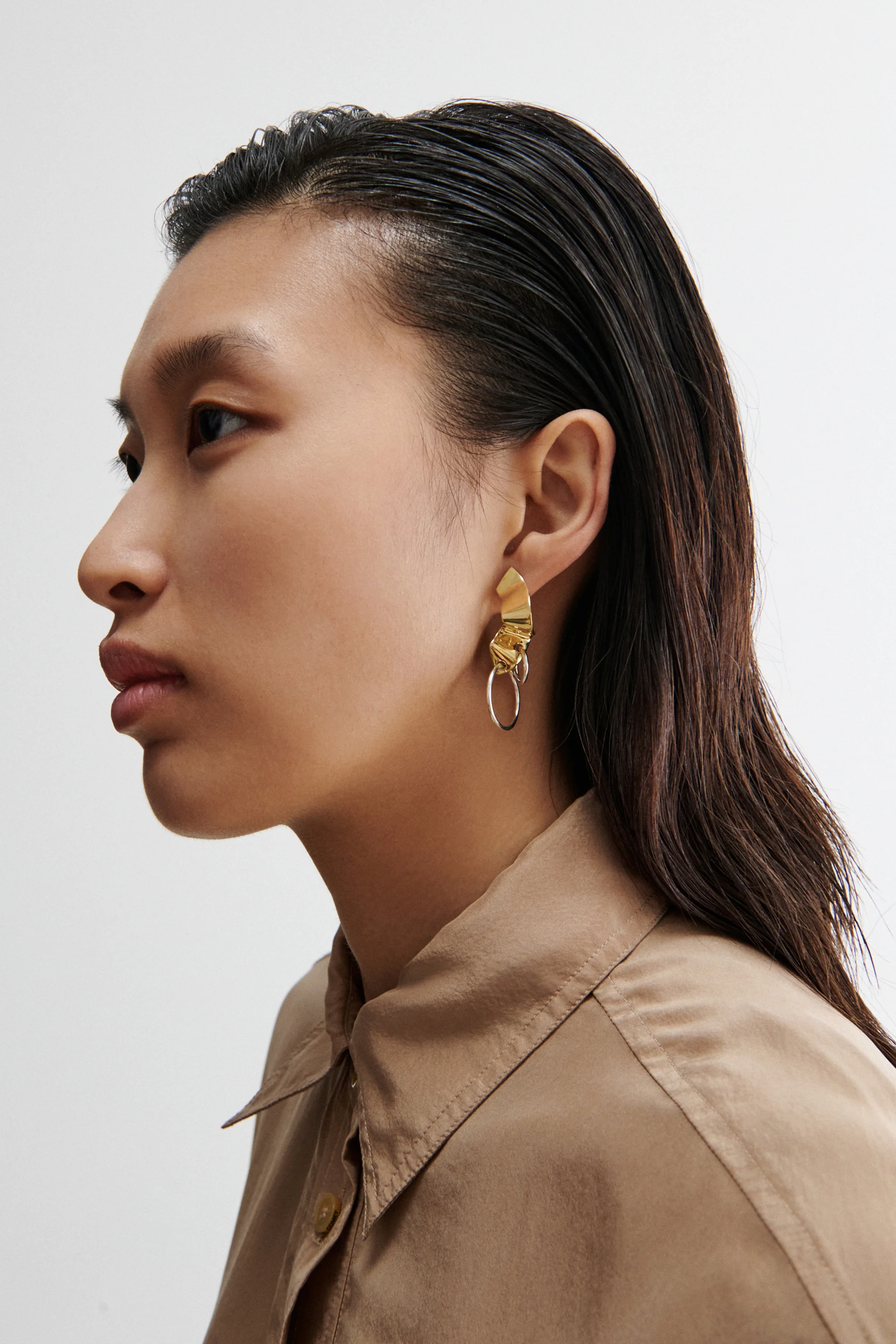 Quarry Elbe Loop Earrings - Image 3